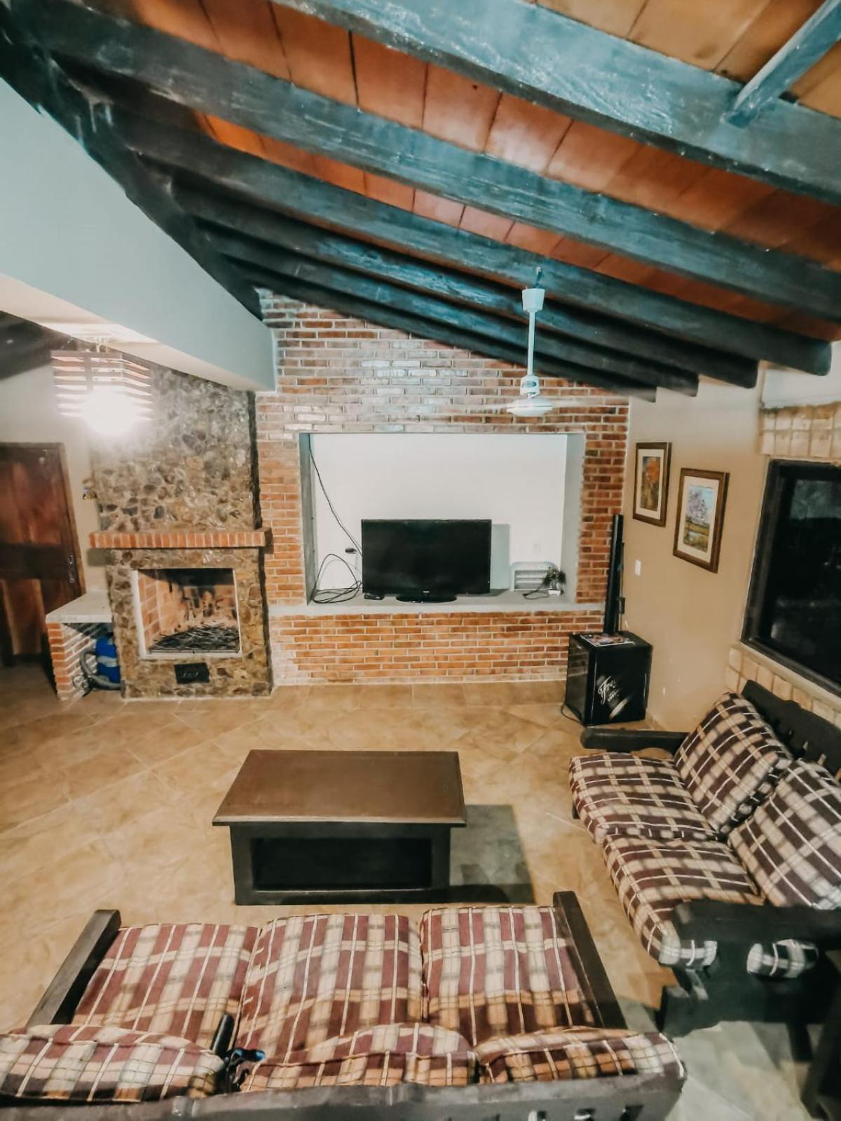 Posada San Miguel Paraguari Buitenkant foto
