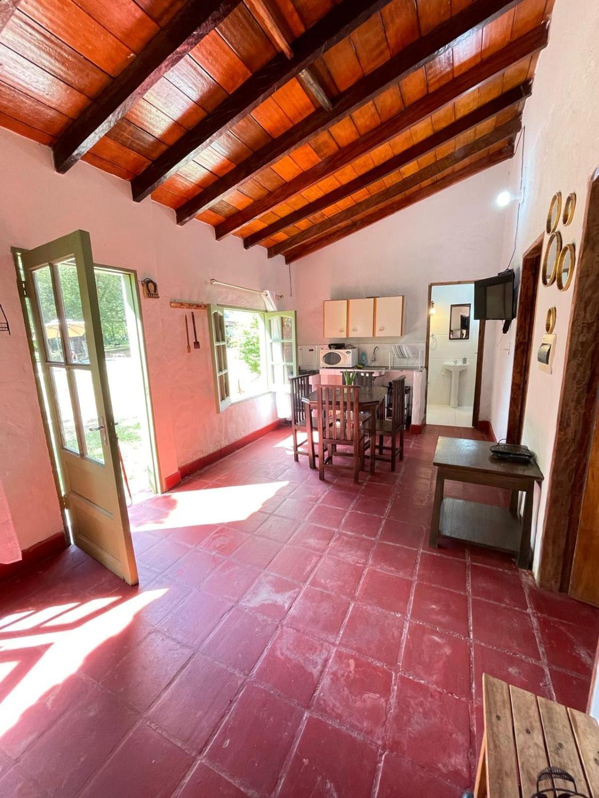 Posada San Miguel Paraguari Buitenkant foto